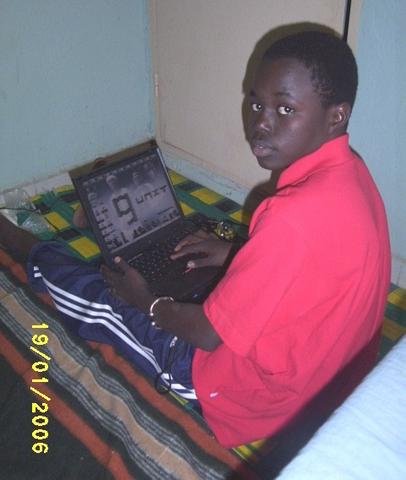 Dans la chambre de mon esclave!!!